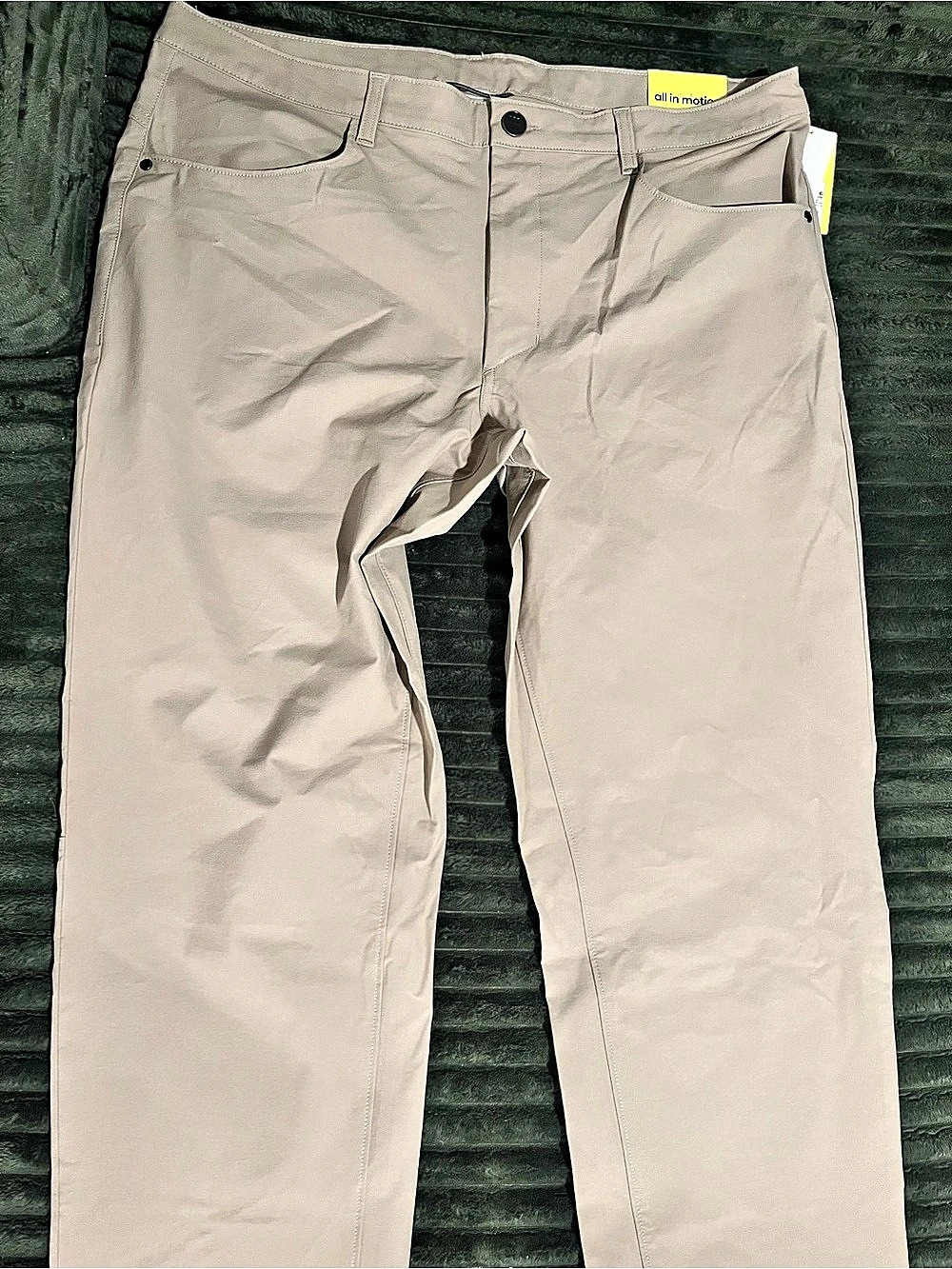 All in motion 360 Lifestyle Twill Pant Twill Pants Beige Waist 38x30 NWT